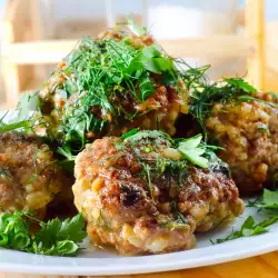 Pan-Fried Meatballs with Mince