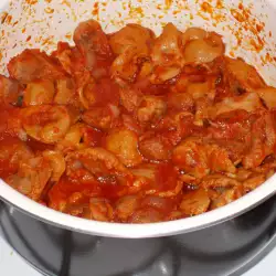 Chicken Gizzards with Tomatoes