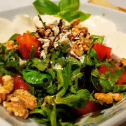 French Salad with Walnuts