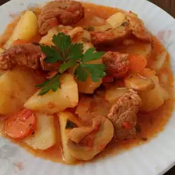 Pork, Carrots, Potatoes and Mushrooms Stew