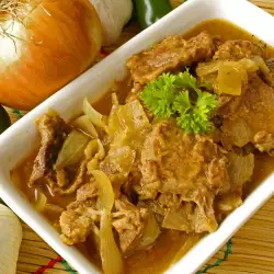 Oven-Baked Pork with Broth