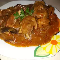 Pork and Mushrooms with Tomatoes
