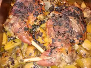 Roasted Lamb with New Potatoes