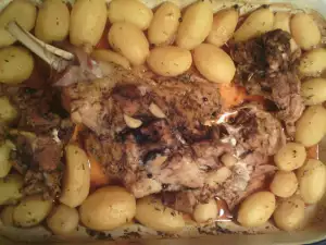 Lamb Clod with Potatoes