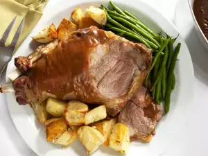 Roast Leg of Lamb with Honey