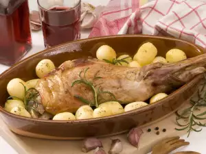 Leg of Lamb with Potatoes