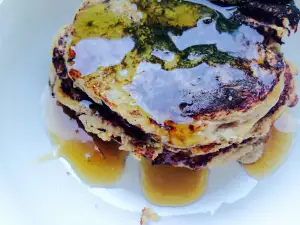 American Banana Pancakes with Oatmeal