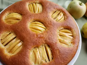 German apple cake Apfelkuchen