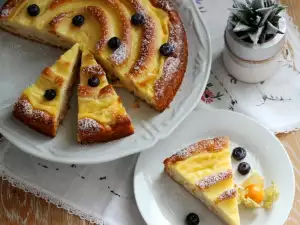 Moist Apple Cake with Cream Filling