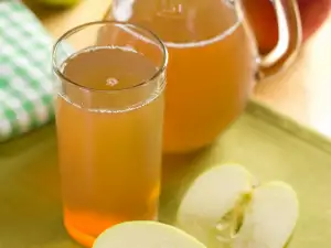 Homemade Apple Juice