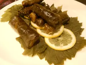 Armenian Vegan Vine Leaves Sarma