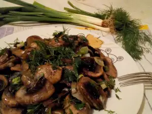 Aromatic Mushrooms in Butter