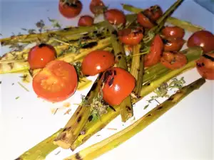 Grilled Asparagus and Tomatoes