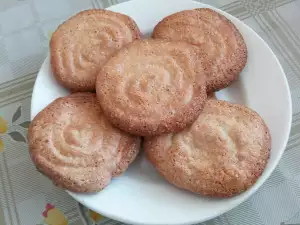 Quick and Easy Almond Cookies