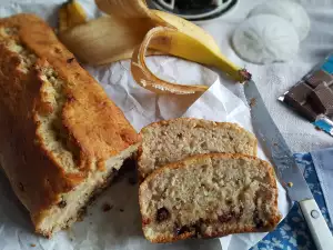 Banana and Chocolate Sponge Cake