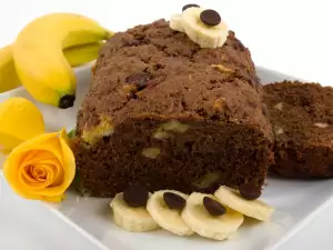 Chocolate and Banana Sponge Cake