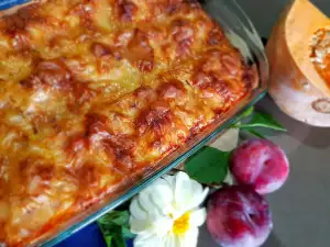 Filo Pastry Pie with Pumpkin and Plums