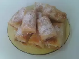 Apple, Walnut, Cinnamon and Turkish Delight Filo Pastry