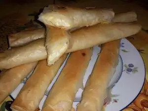 Simple Phyllo Pastry Cigars