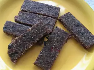 Nut and Fruit Energy Bars