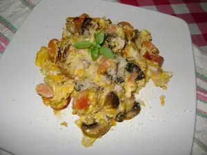 Scrambled Eggs with Sausage, Mushrooms and Parmesan