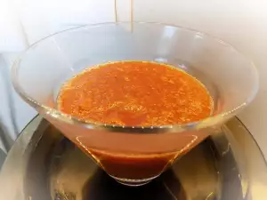 Quick Homemade Ketchup with Coriander