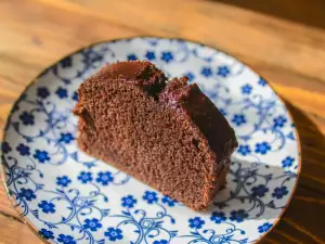 Quick Vegan Chocolate Sponge Cake