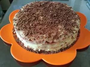 Quick Cake with Ready-Made Cake Layers