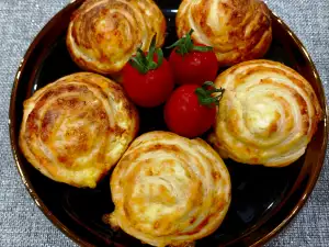 Quick Puff Pastry Cheese Snails