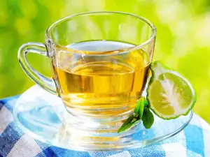 Green Tea Against Hangovers and Radiation