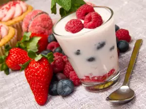 Fruit Yogurt