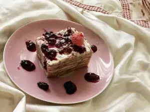 Biscuit Cake with Fresh Blueberries