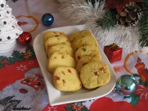 Biscuits with Candied Fruit