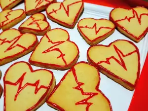 Heartbeat Love Heart Cookies