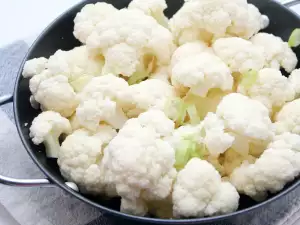 Pickled Cauliflower with Honey