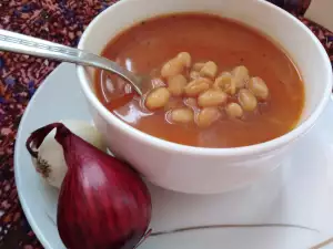 Turkish-Style Bean Soup