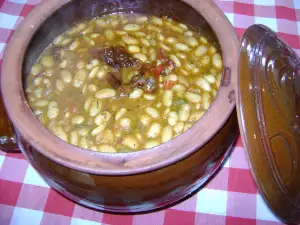 Tasty Beans in a Clay Pot with Peppers