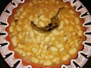 Grandma's Bean Stew