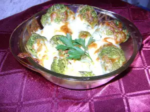 Oven-Baked Broccoli with Mozzarella