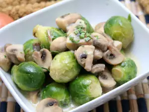 Salad with Mushrooms and Brussels Sprouts