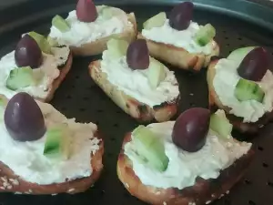 Greek Bruschettas