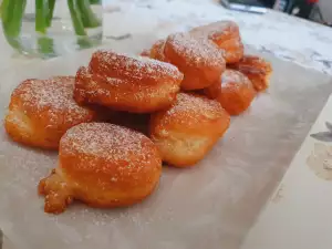 Buhti with Yogurt and Baking Powder