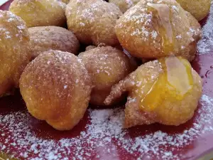 Fried Dough Balls with Yogurt