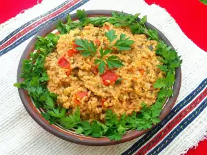 Turkish-Style Bulgur with Tomatoes