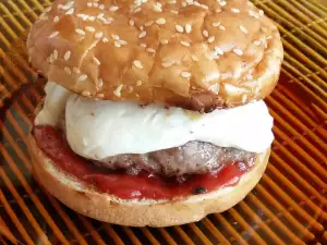 Burgers with Mozzarella