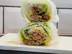 Keto Mexican Lettuce Burrito