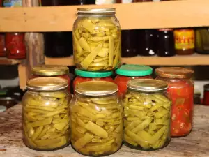 Tasty Green Beans in Jars