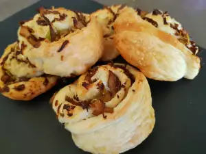 Savory Puff Pastry Snail Rolls