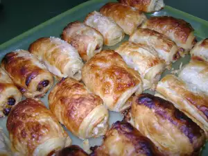 Apple, Cinnamon and Sugar Puff Pastries