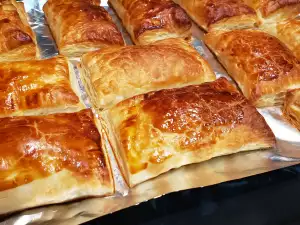 Easy Puff Pastry Cheese Pies